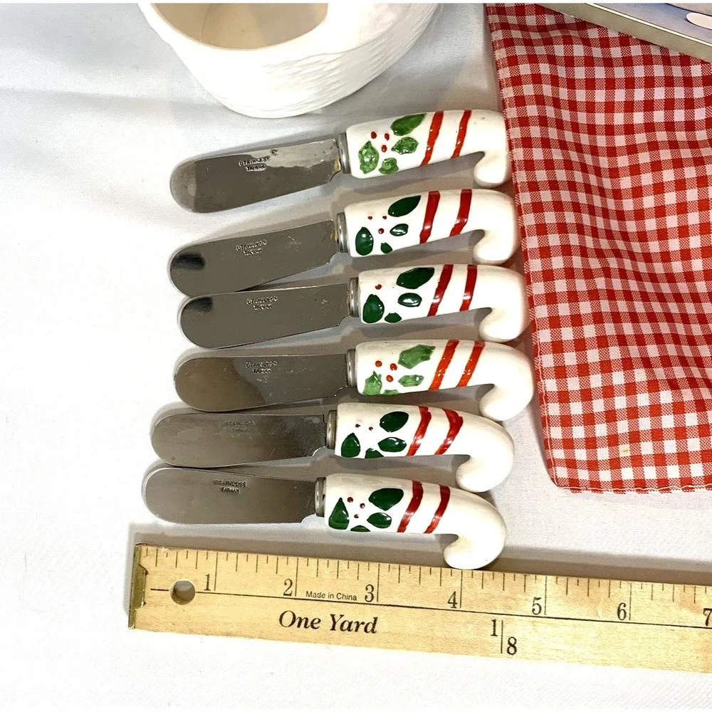 Spreader‎ Set Vintage Ceramic Stainless Christmas Holly 8 Piece w/Box